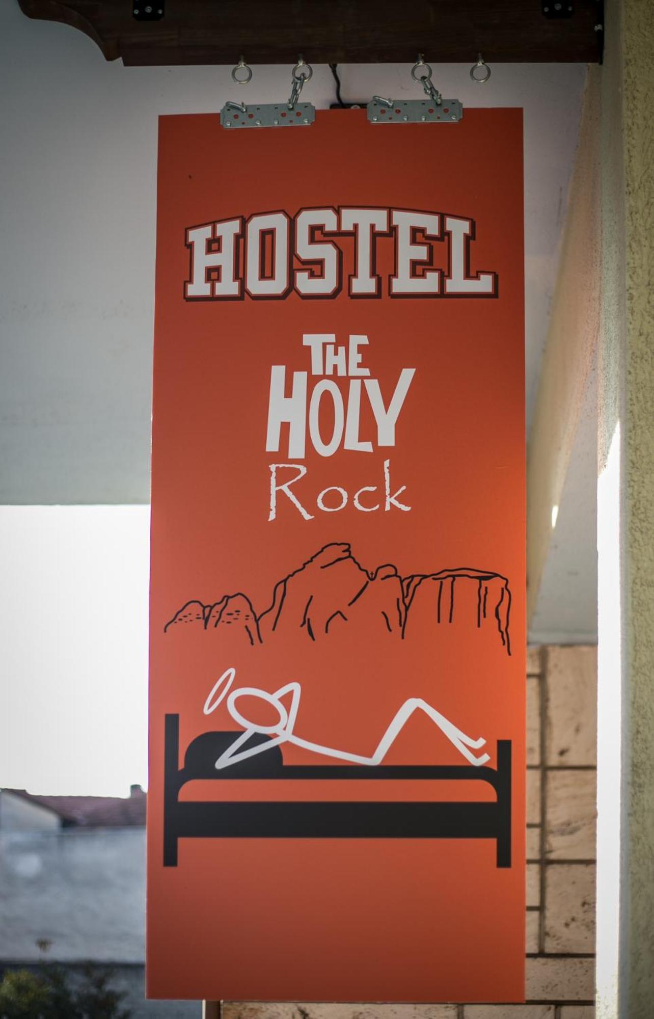 The Holy Rock - Hostel At Meteora カランバカ エクステリア 写真
